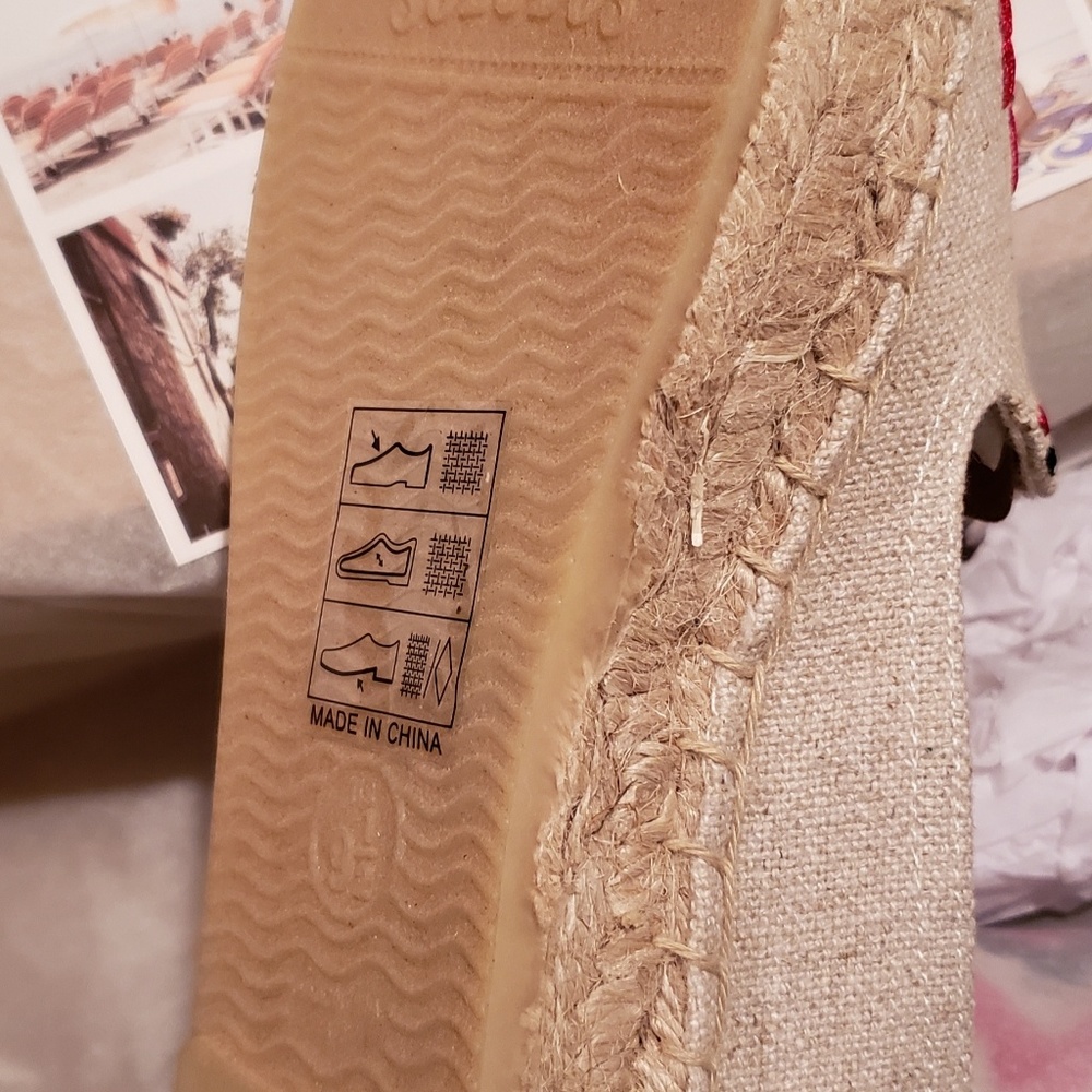 Soludos New Espadrilles Embroidered Slip-On Platform Comfort Flats NIB Sand 🎉HP - Picture 6 of 7